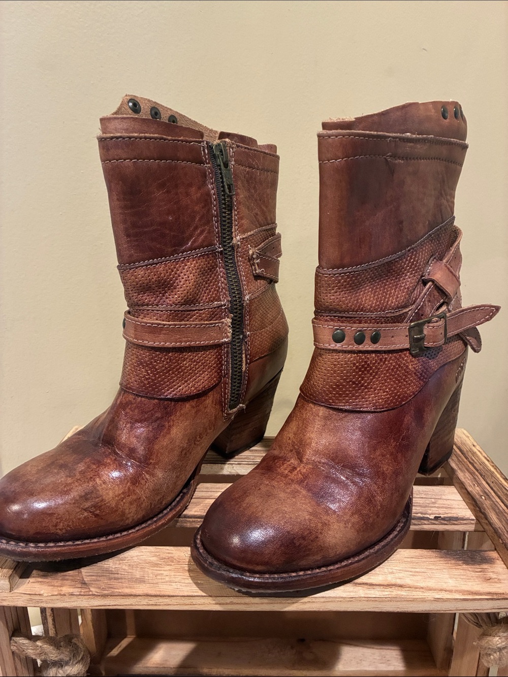 Bed Stu Cobbler series Brown Leather Mid-Calf Women's Boots